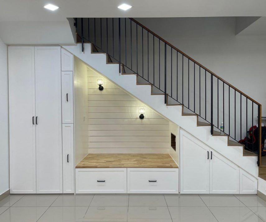 Closet a medida con repisas y cajoneras en Cali